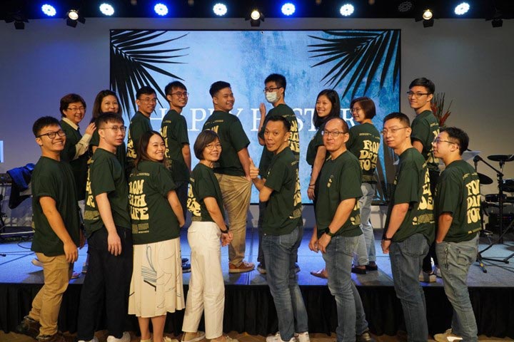 ministries worship team